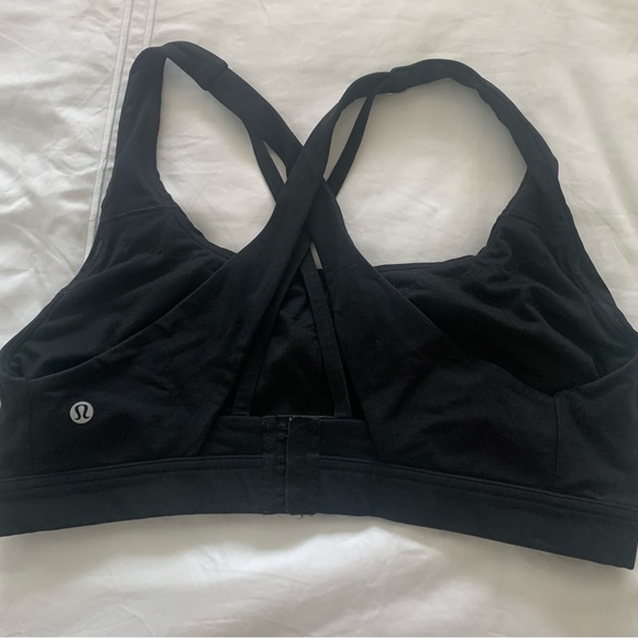 Lululemon black sports bra. Light worn. Bra pads removed. Size 12 - Picture 2 of 4
